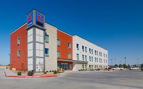 Motel 6 Midland